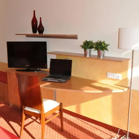 Hotel-von-heyden Tegernheim